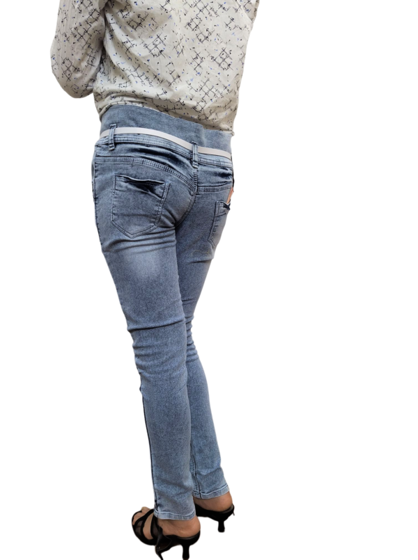 Single Buttoned Regular Fit Denim Rough Jeans for Women and Girls - Gray - Image 5