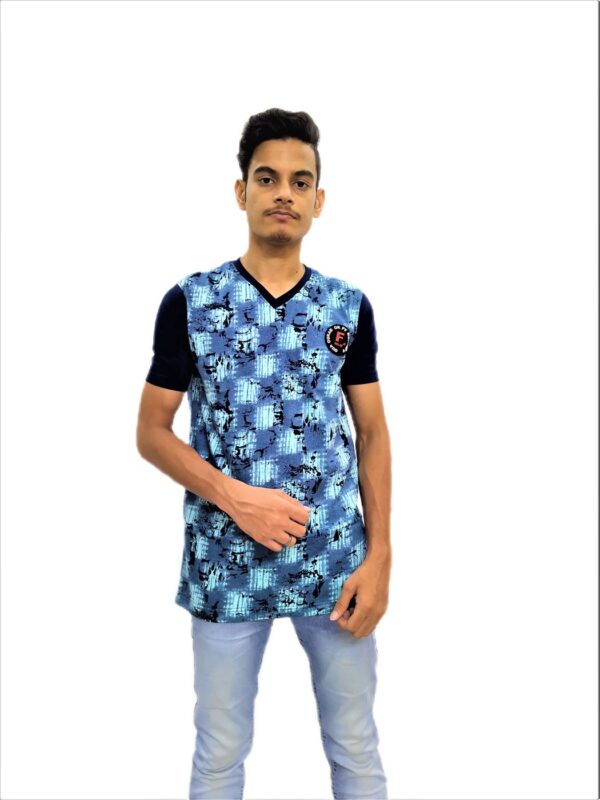 Men's Blue Regular Fit V-Neck Half Sleeve T-Shirt