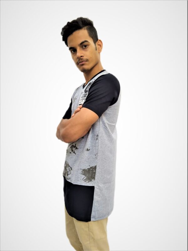 Men's Gray Regular Fit V-Neck Half Sleeve T-Shirt - Image 4