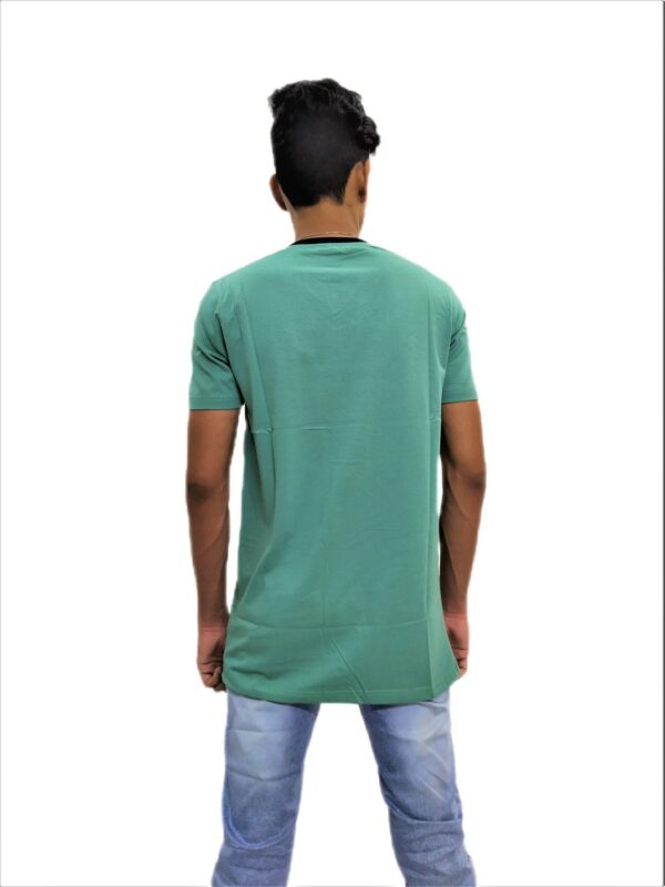 Men's Green Regular Fit V-Neck Half Sleeve T-Shirt - Image 6