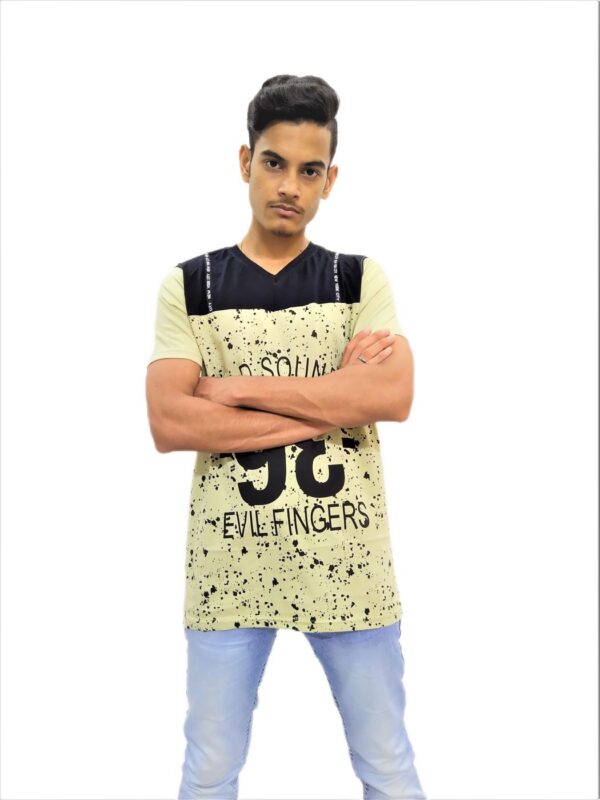 Men's Light Mehandi Regular Fit V-Neck Half Sleeve T-Shirt - Image 3