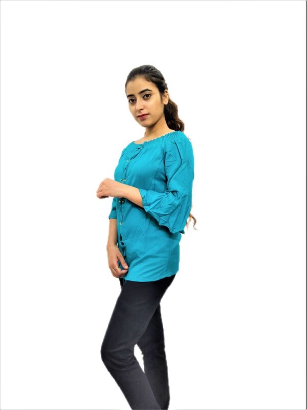 Women's Sky Blue(Firozi) Solid Stretchable Wide Round Neck Regular Wear Top - Image 5