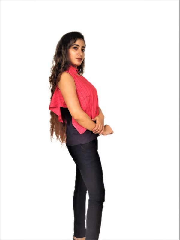 Pink(Gajri) Ruffle Design Sleeveless Top with Collar-Neck And Inner T-Shirt - Image 7