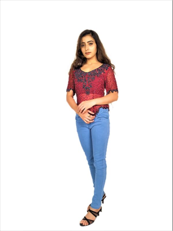 Women Zariwork Solid Red Half Sleeve Wide Round Neck Top - Image 4