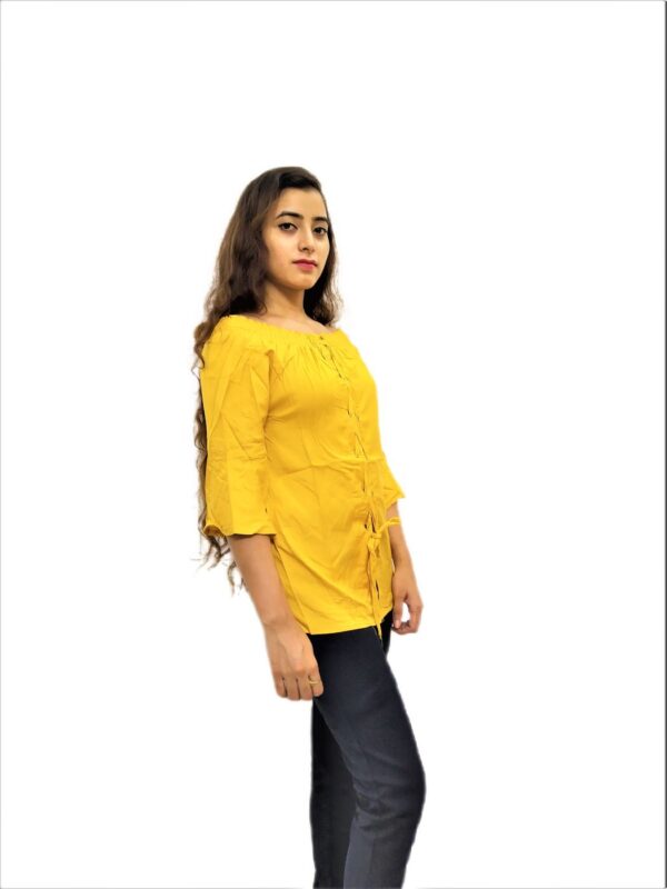 Women's Yellow Solid Stretchable Wide Round Neck Regular Wear Top - Image 2