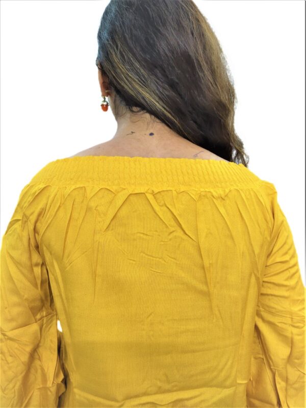 Women's Yellow Solid Stretchable Wide Round Neck Regular Wear Top - Image 4