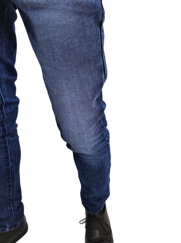 Men's Solid Blue Casual Jeans - Image 7