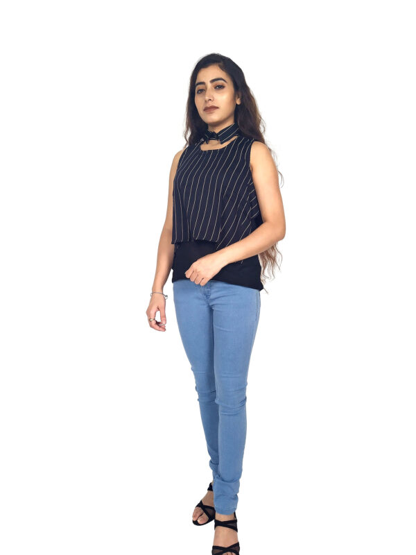 Black Ruffle Design Sleeveless Top with Collar-Neck and Inner T-Shirt - Image 2