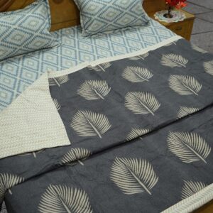 Alternative view of Bird Wings Printed Double Bed Comforter/Quilt | Microfiber Cotton AC Blanket| 86 x 86 Inches | Soft Microfiber Filling